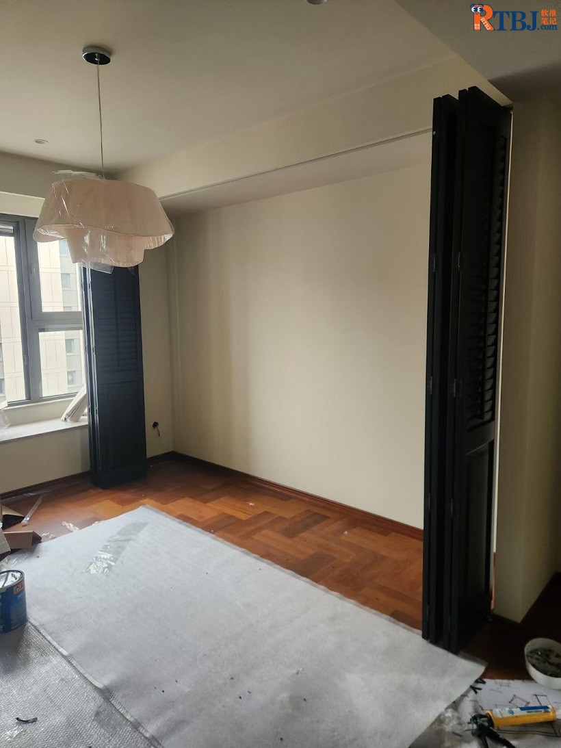 百叶折叠门.jpg