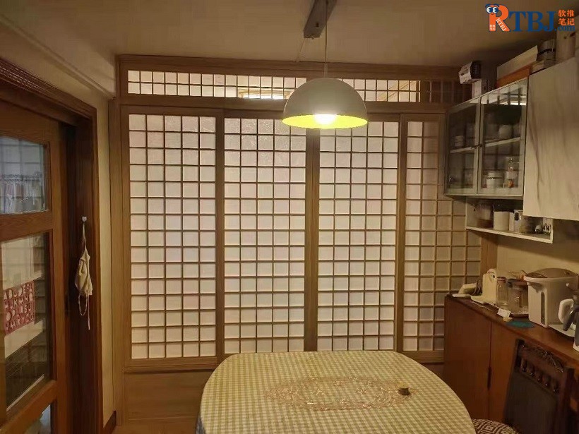 格子木门.jpg