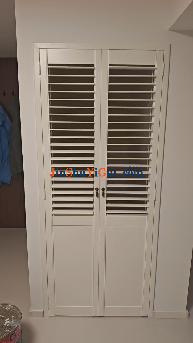 椴木百叶对开门1.jpg