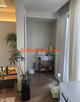 阳台对开百叶门+猫门+隐藏式拉杆+挡板安装完工实拍图